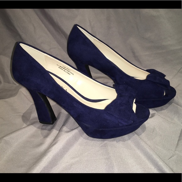 blue velvet platform heels